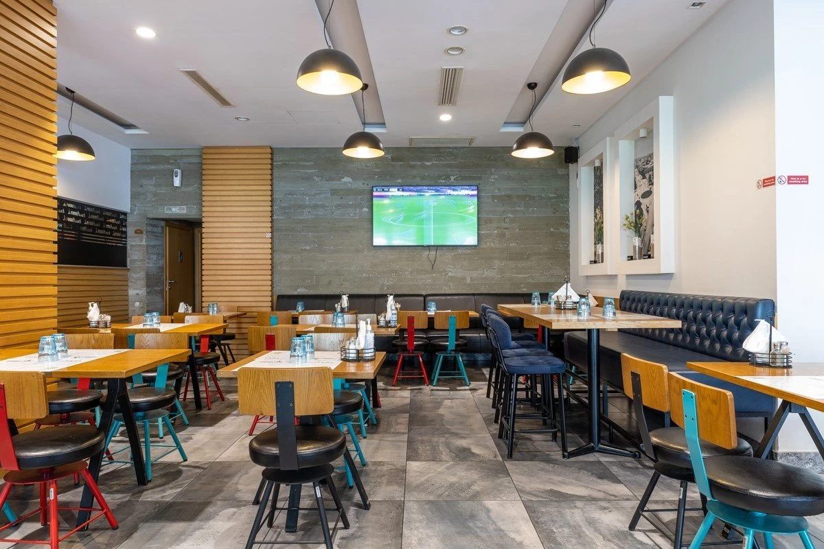 food-plaza3.jpg