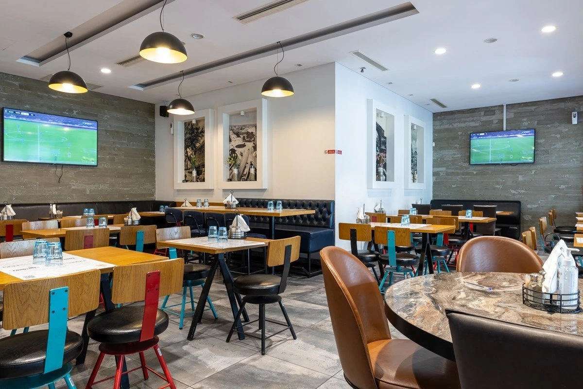 food-plaza4.jpg