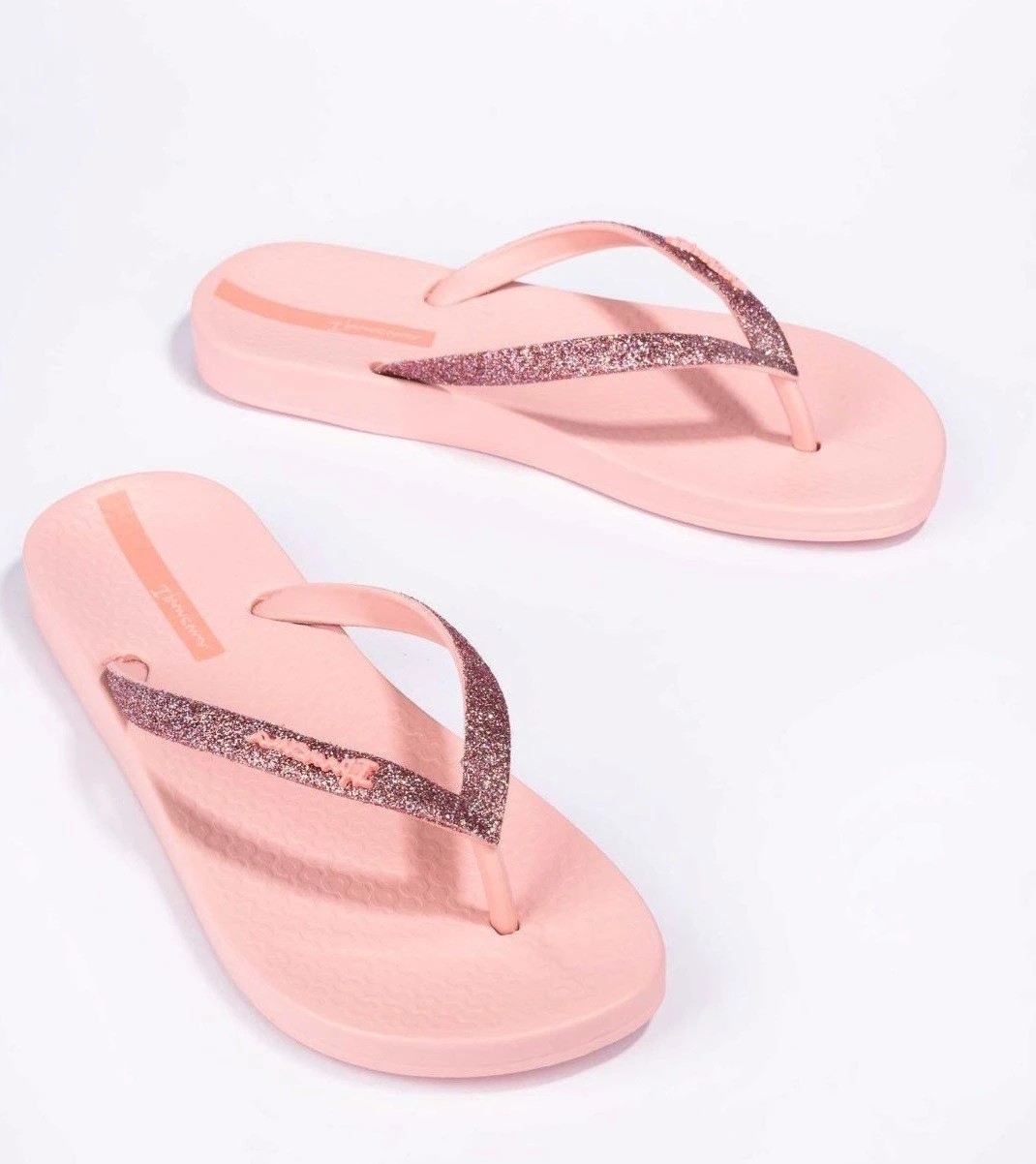 argo-shoes-9.jpg