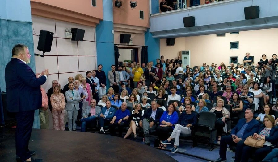 mandalianos3.jpg