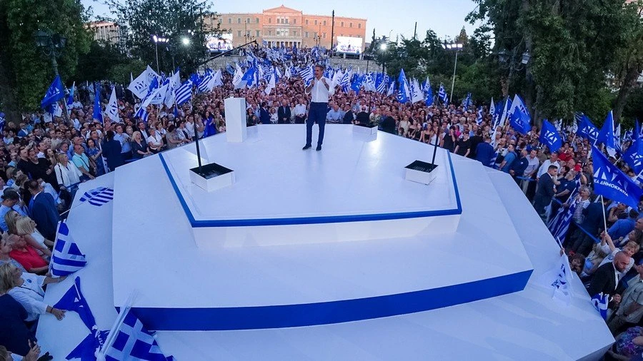 mitsotakis3.jpg