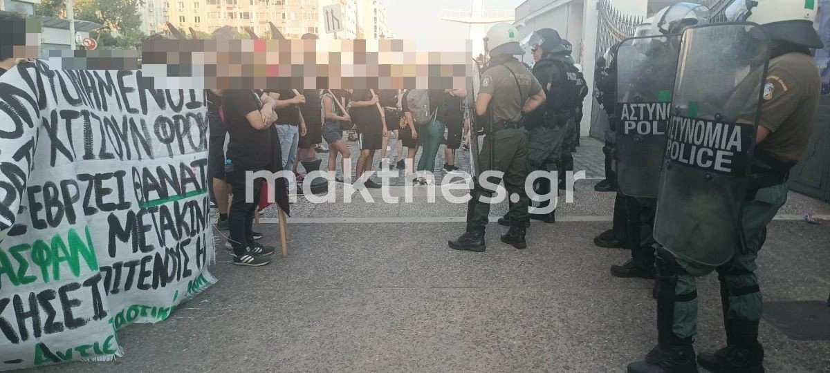poreia-navagio-thessaloniki-pylos-mat-pyli-containers-olth-limani3.jpg