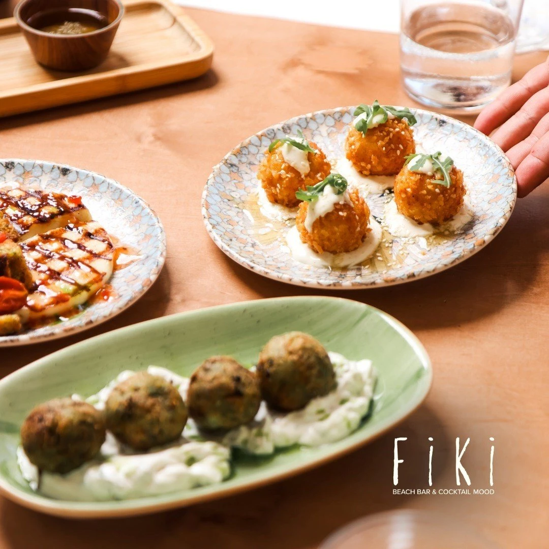 fiki-beach-bar-restaurant17.jpg