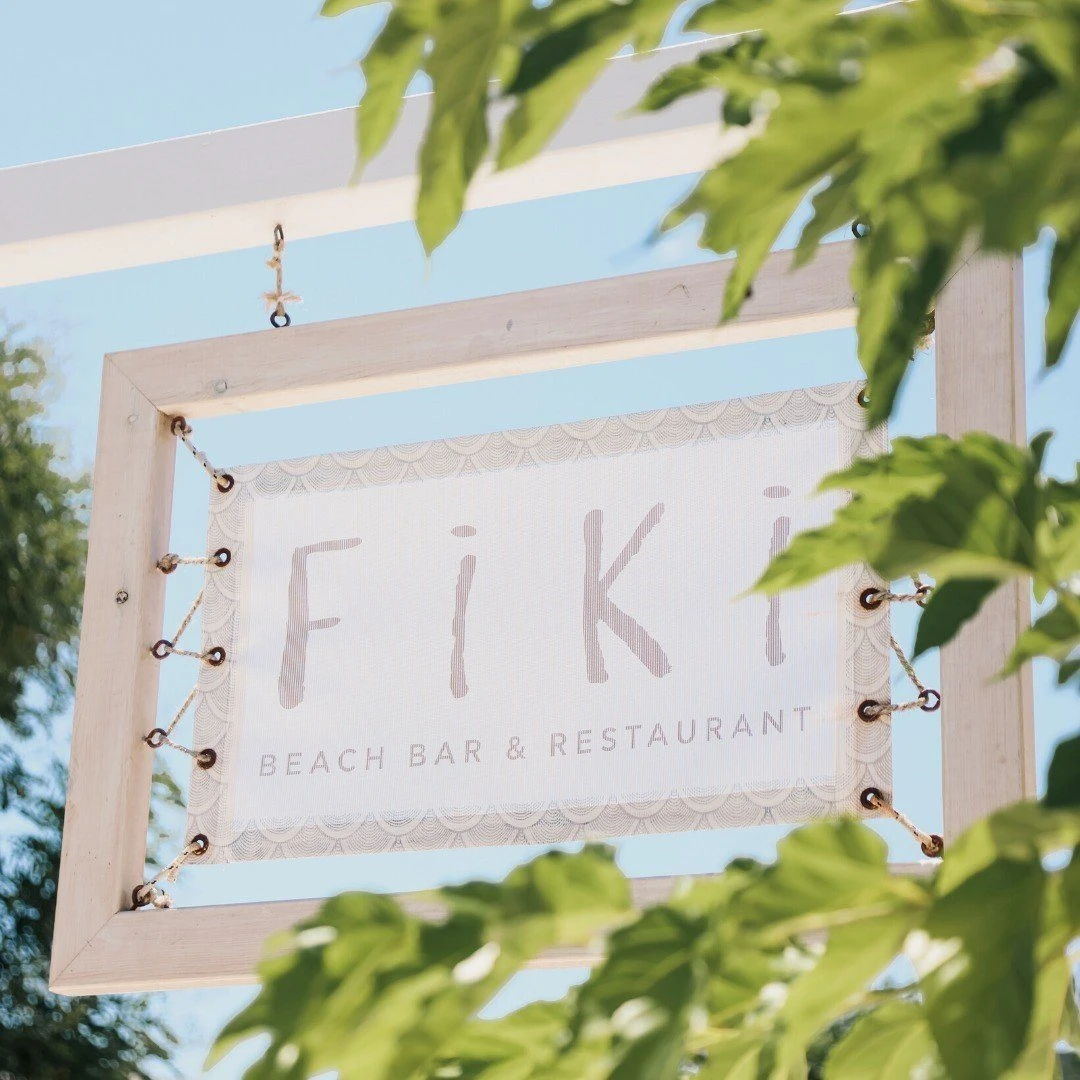 fiki-beach-bar-restaurant2.jpg