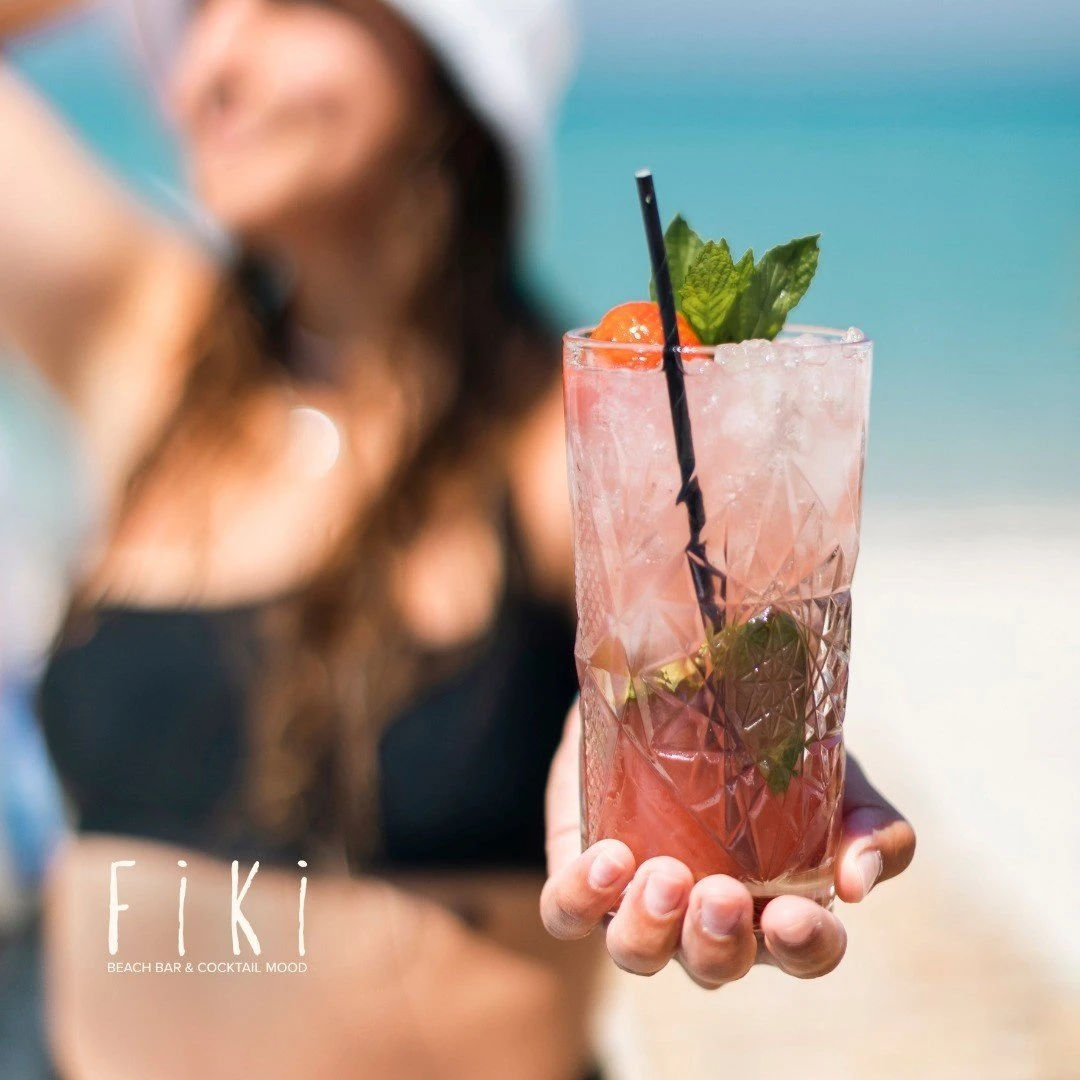 fiki-beach-bar-restaurant20.jpg