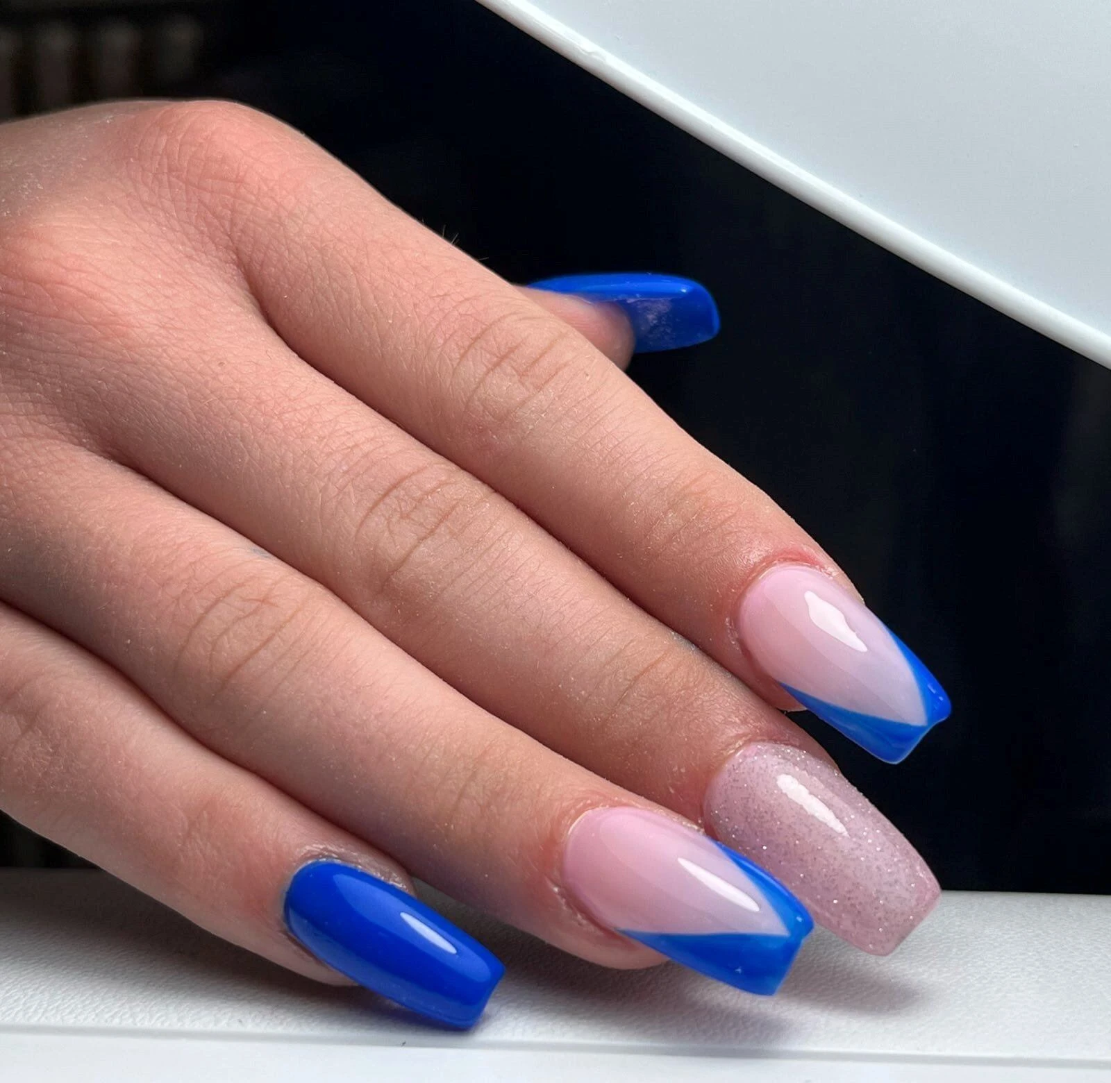 nails-studio-by-elli7.jpg