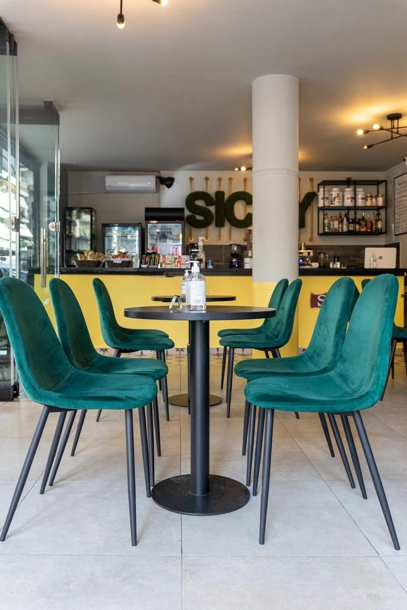 sicily-cafe11.jpg