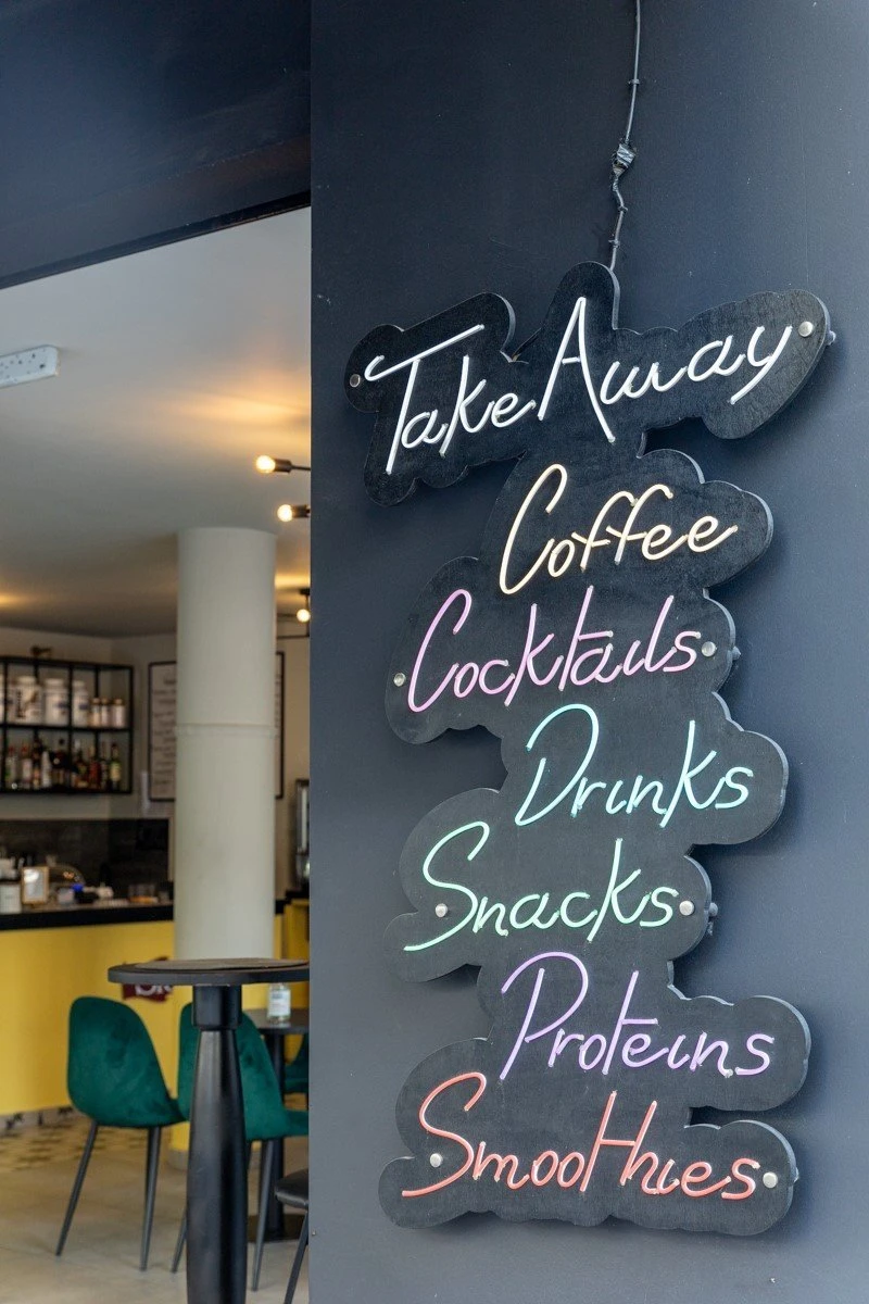 sicily-cafe15.jpg
