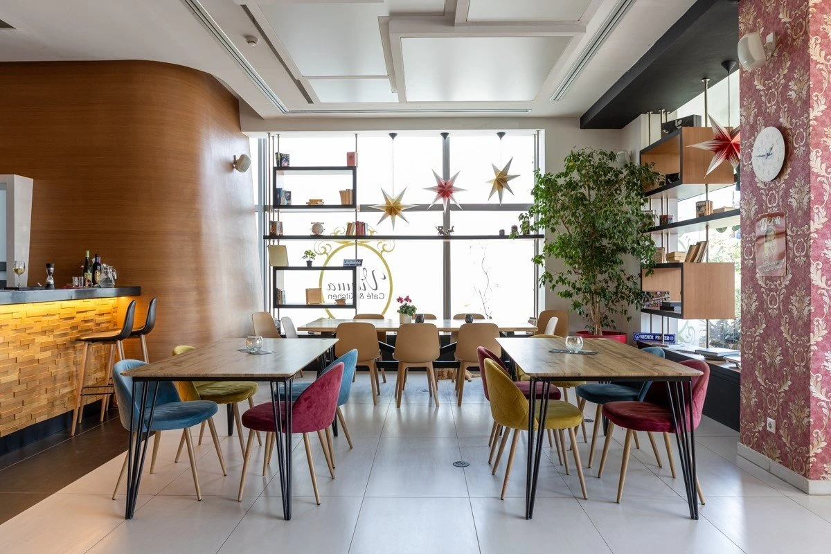 vienna-cafe28.jpg
