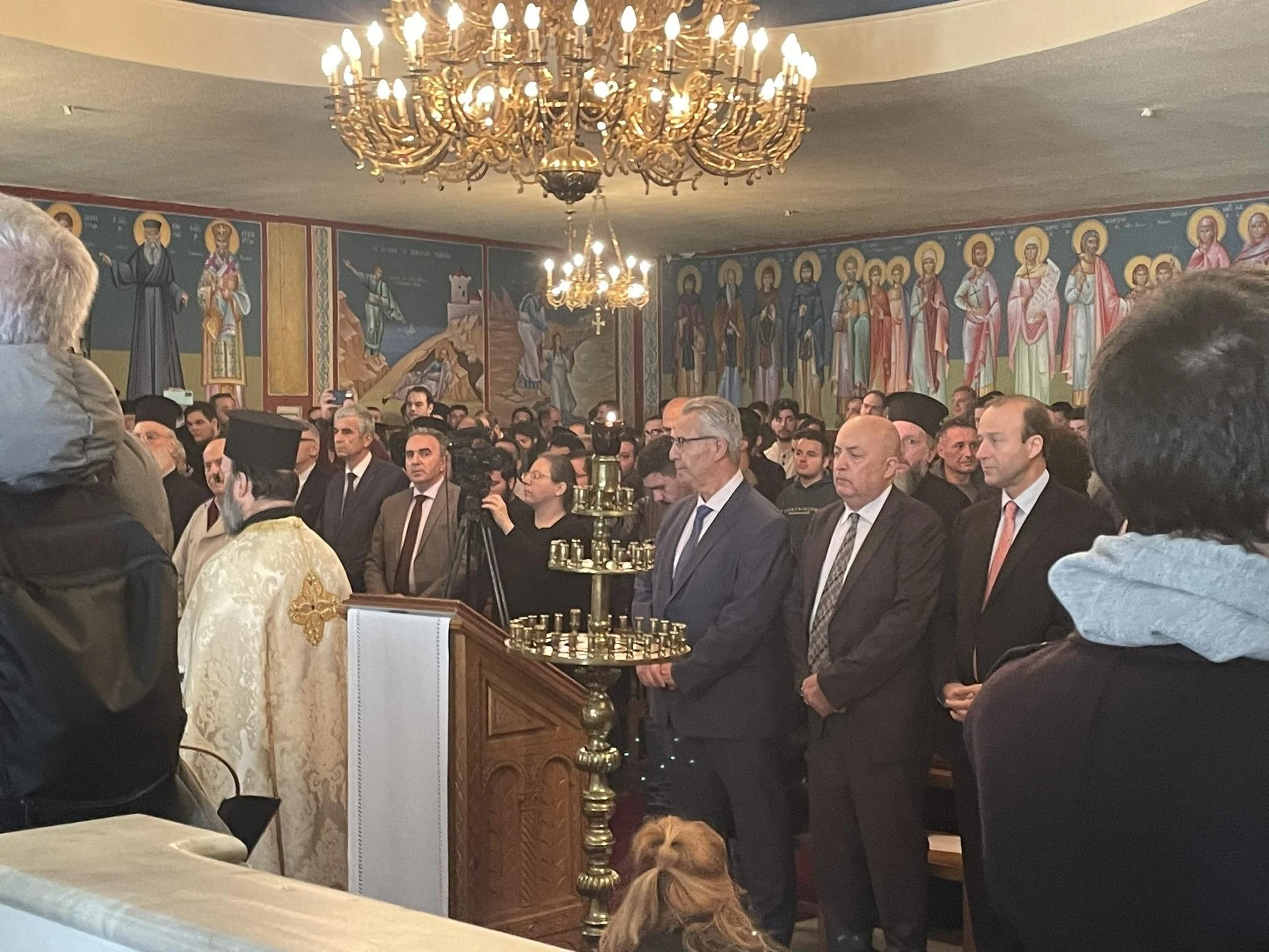 apth-ypodoxh-filotheoy.jpg
