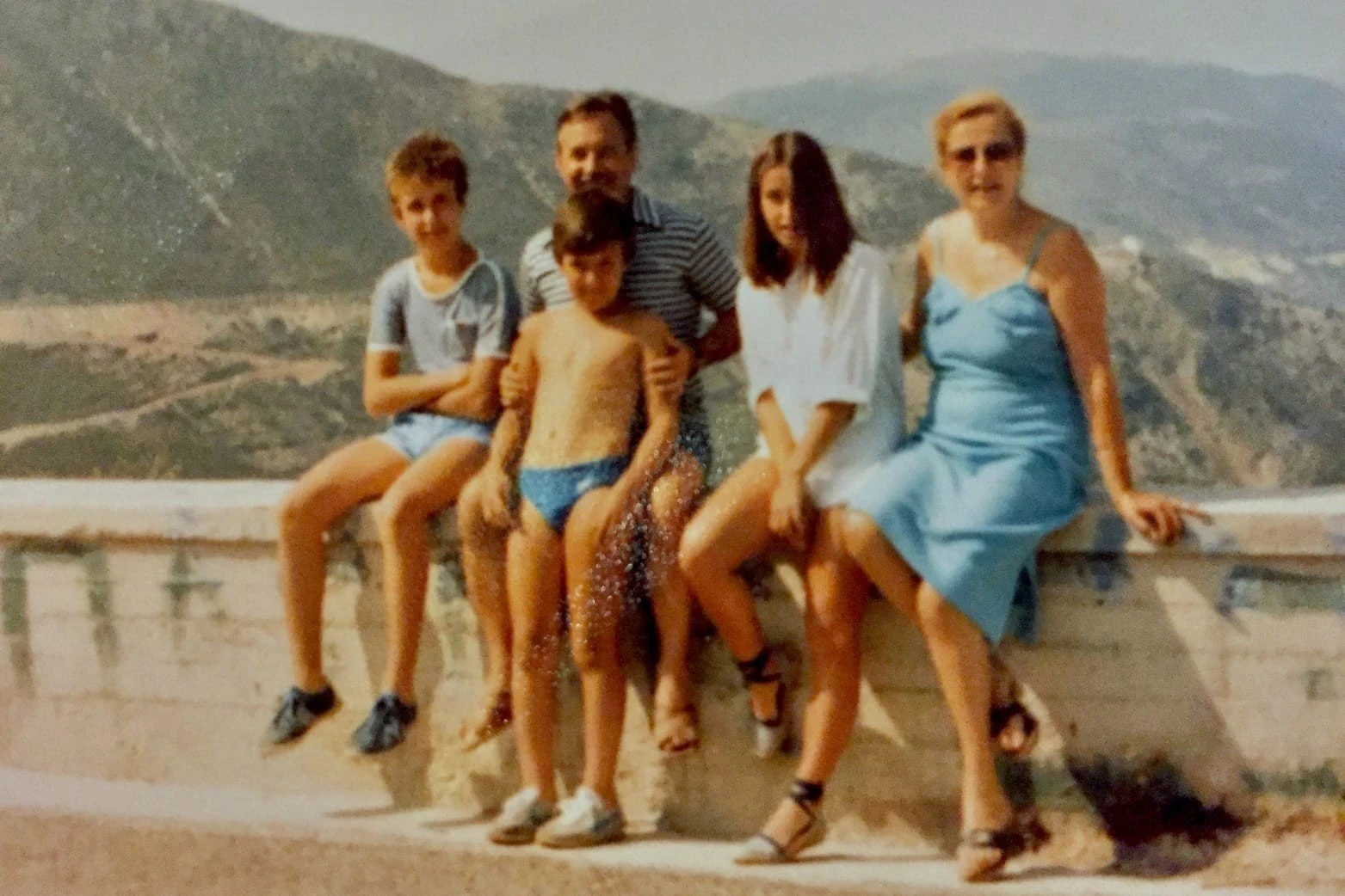papastergiou-proinos-kafes-oikogeneiakes-diakopes.JPG