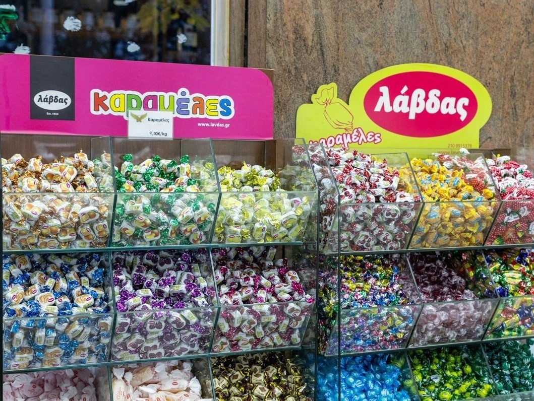aetos-nuts13.jpg