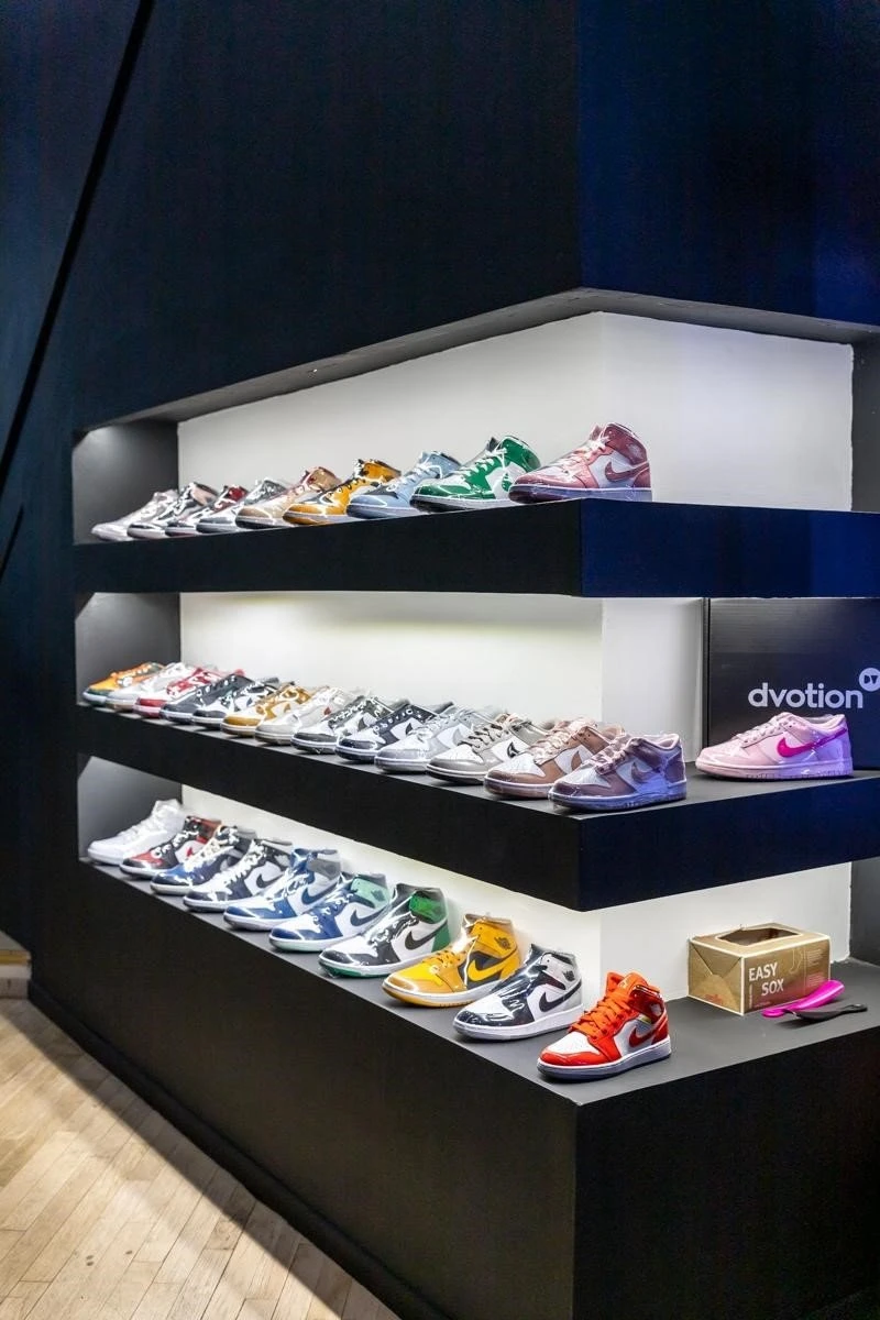 hustling-shop6.jpg