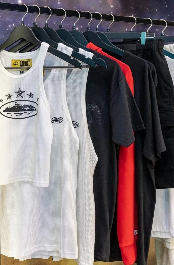 hustling-shop9.jpg