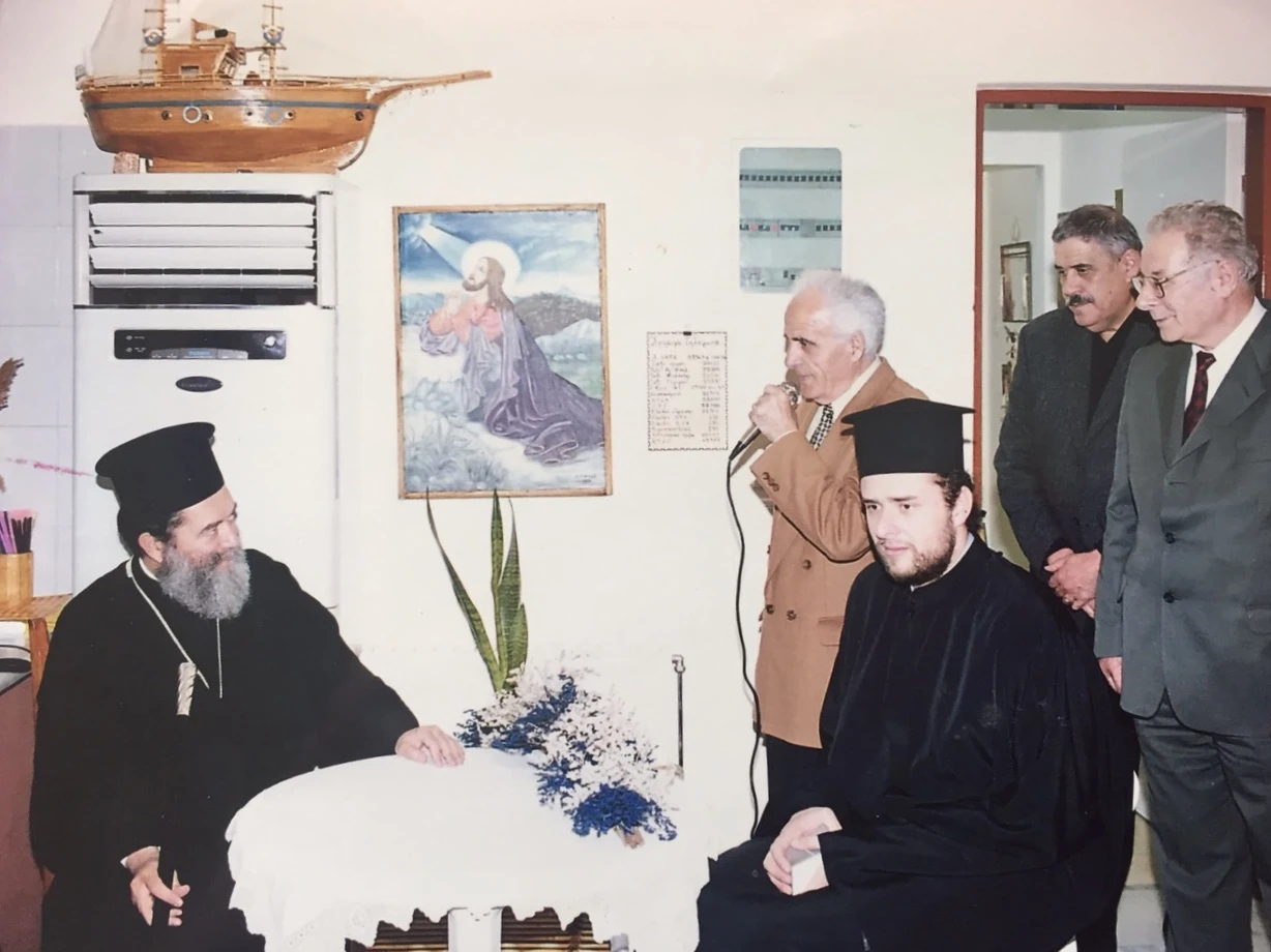 filotheso-2002-neos-diakonos.JPG