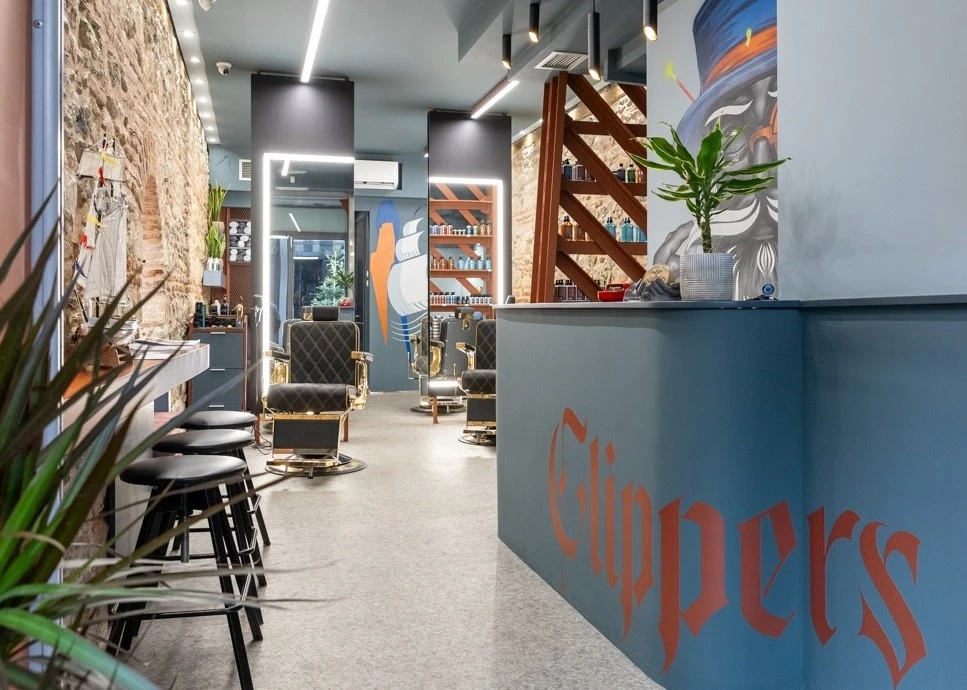clippers-barbers1.jpg