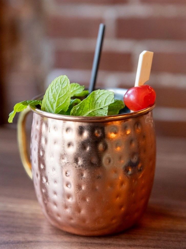 lena-s-bistro-14.jpg