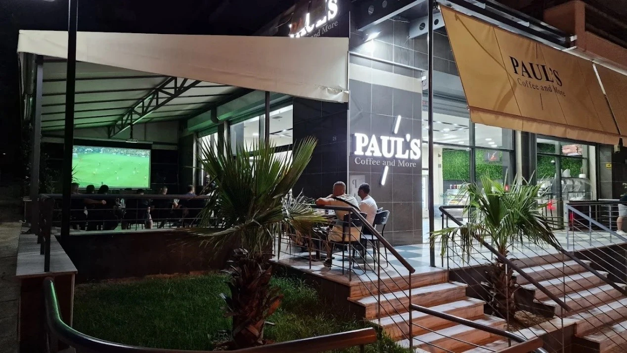 pauls-coffee-and-more19.jpg