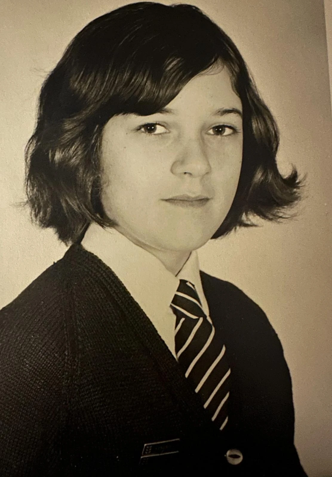 victoria-hislop-10-xronon.jpg