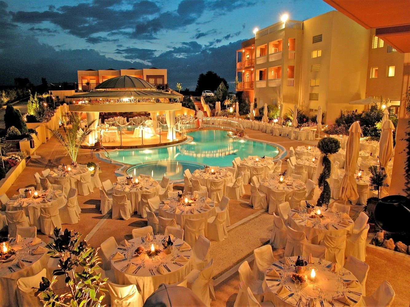 ambassador-hotel1.jpg