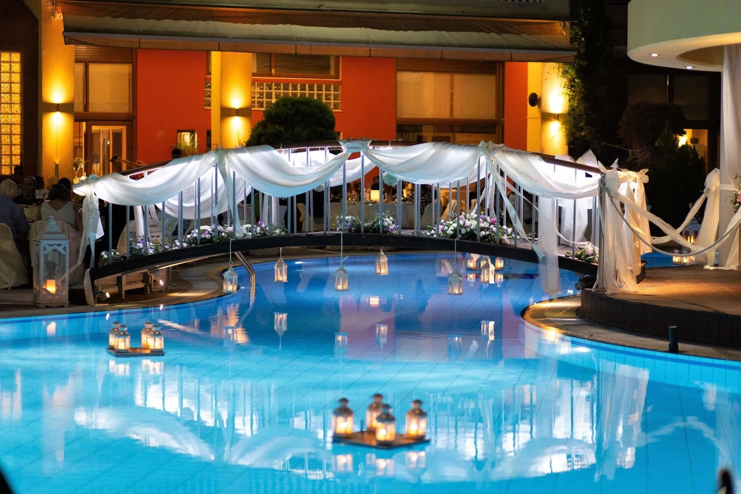 ambassador-hotel11.jpg