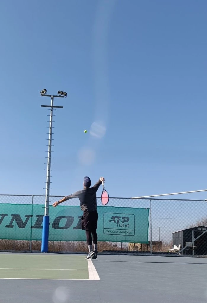 kotsifos-proinos-kafes-tenis.jpg
