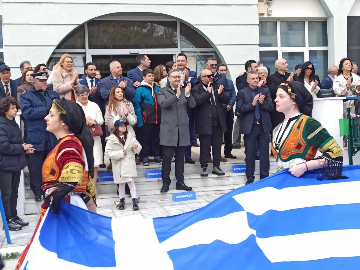 parelasi-25-martiou-2024-oraiokastro.jpg