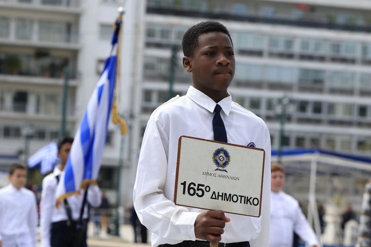 parelasi-athina-25-martiou-2024-mpanta-dimou-athinaion-3.jpg