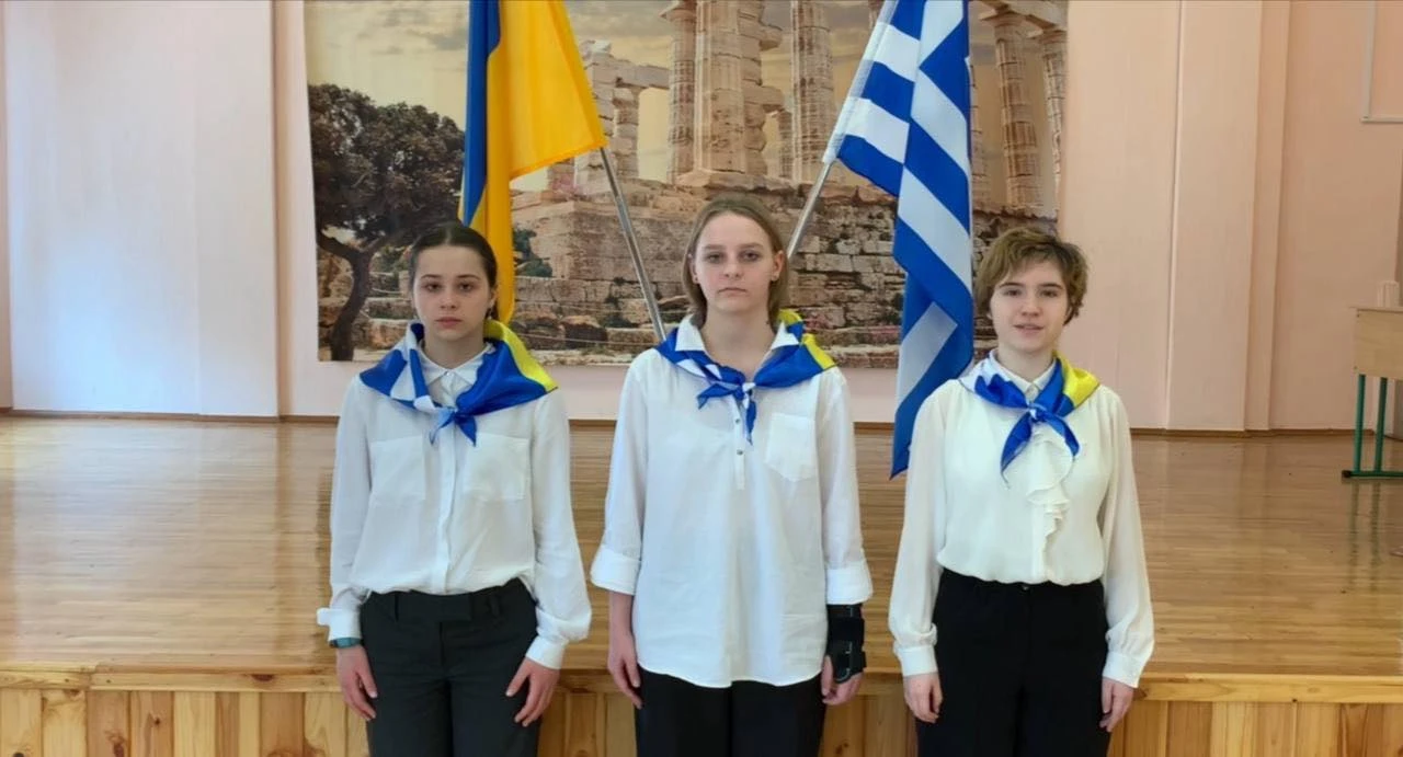 scholiono94elladakievoyghiortazeitinepeteiotis25martioy.jpg