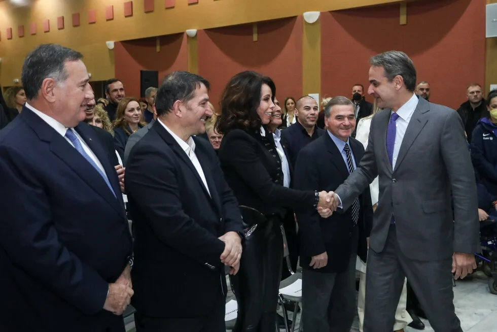 mitsotakis-patoylidoy-dimas.webp