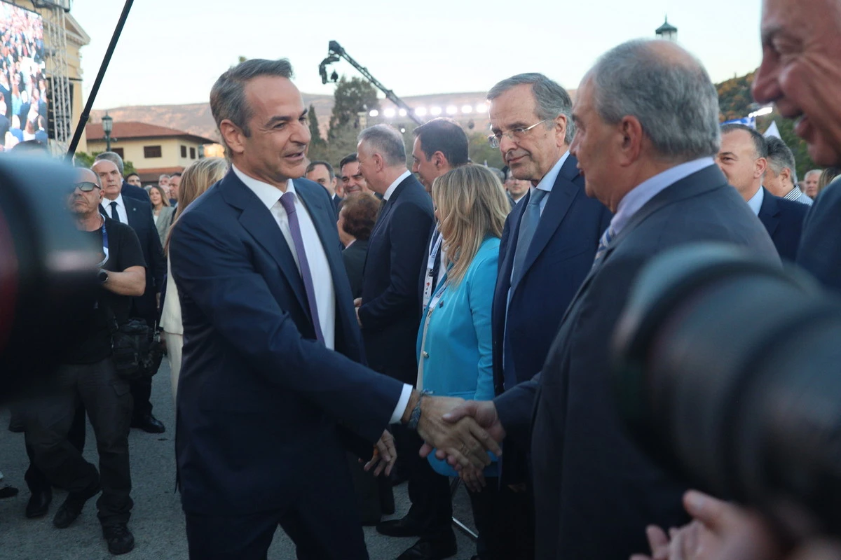 mitsotakis14.jpg