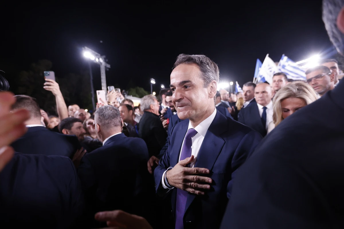 mitsotakis9.jpg