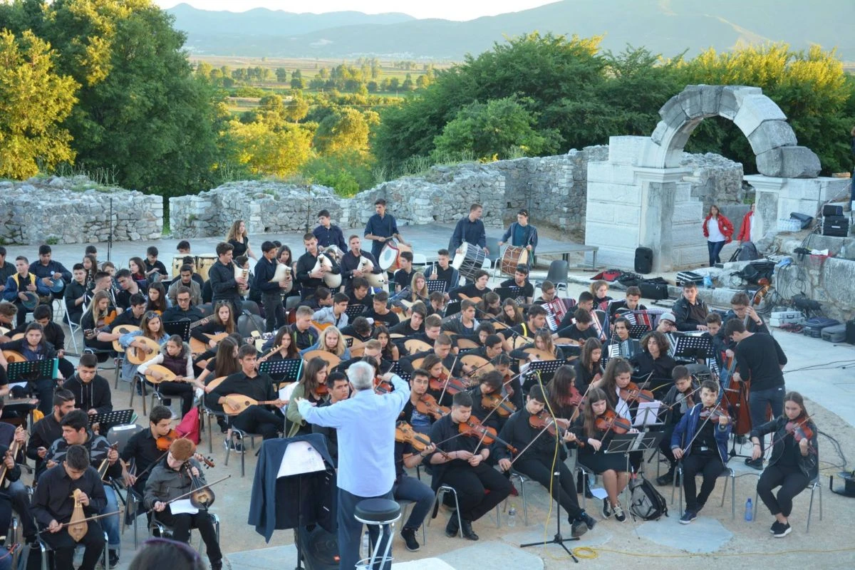 adontes-psallontes1.jpg