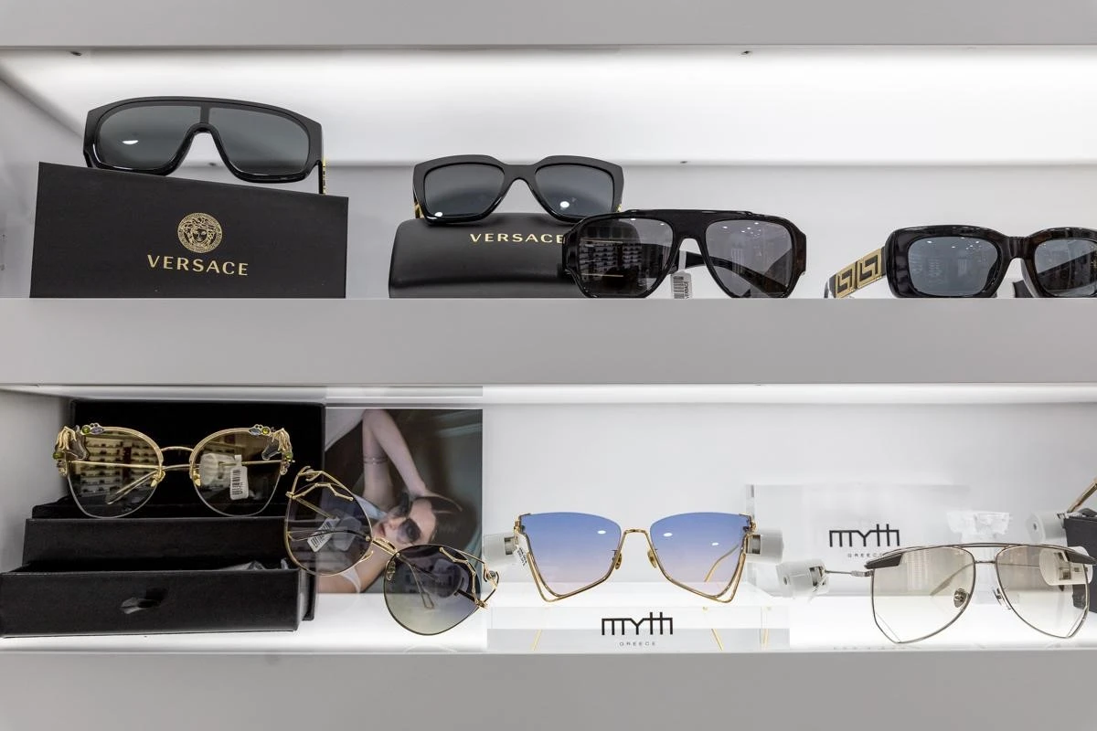 anastasiadis-optica-stores19.jpg