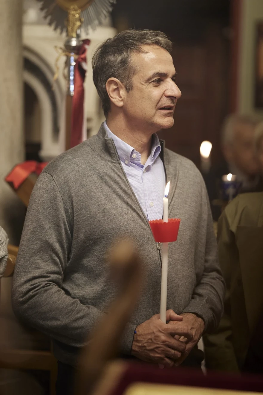 mitsotakis-anastasi-tinos-3.webp