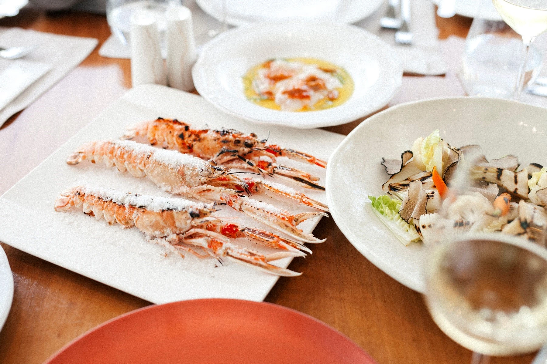 salonika-restaurant-5.jpg