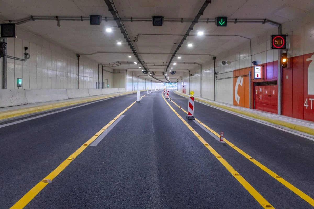 katerini-siragga.jpg?v=0