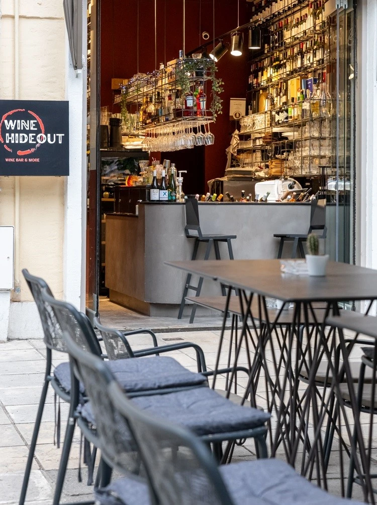 wine-hideout5.jpg