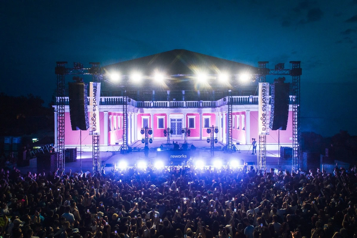 reworks-agora-2.jpg