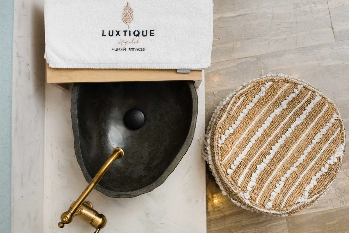 luxtique11.jpg
