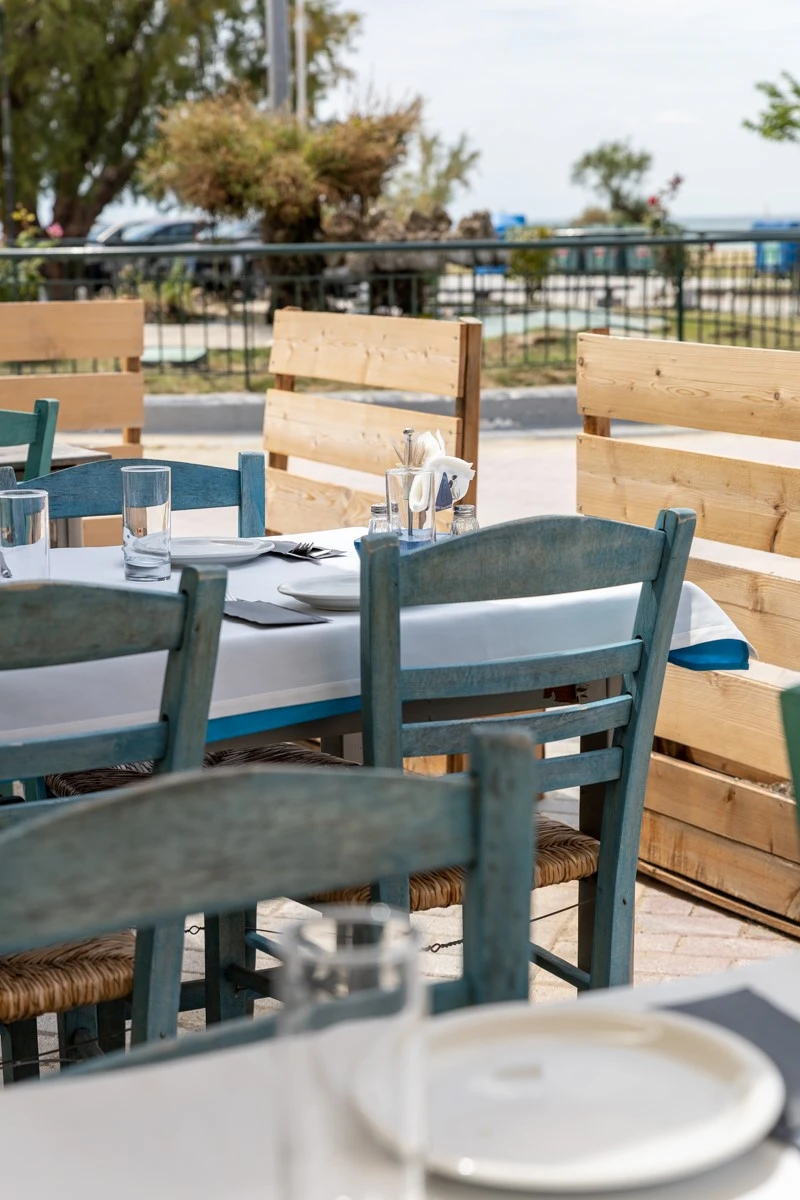 meze-apo-tin-poli4.jpg?v=0