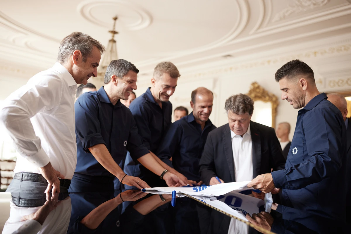 mitsotakis-2004c.jpg