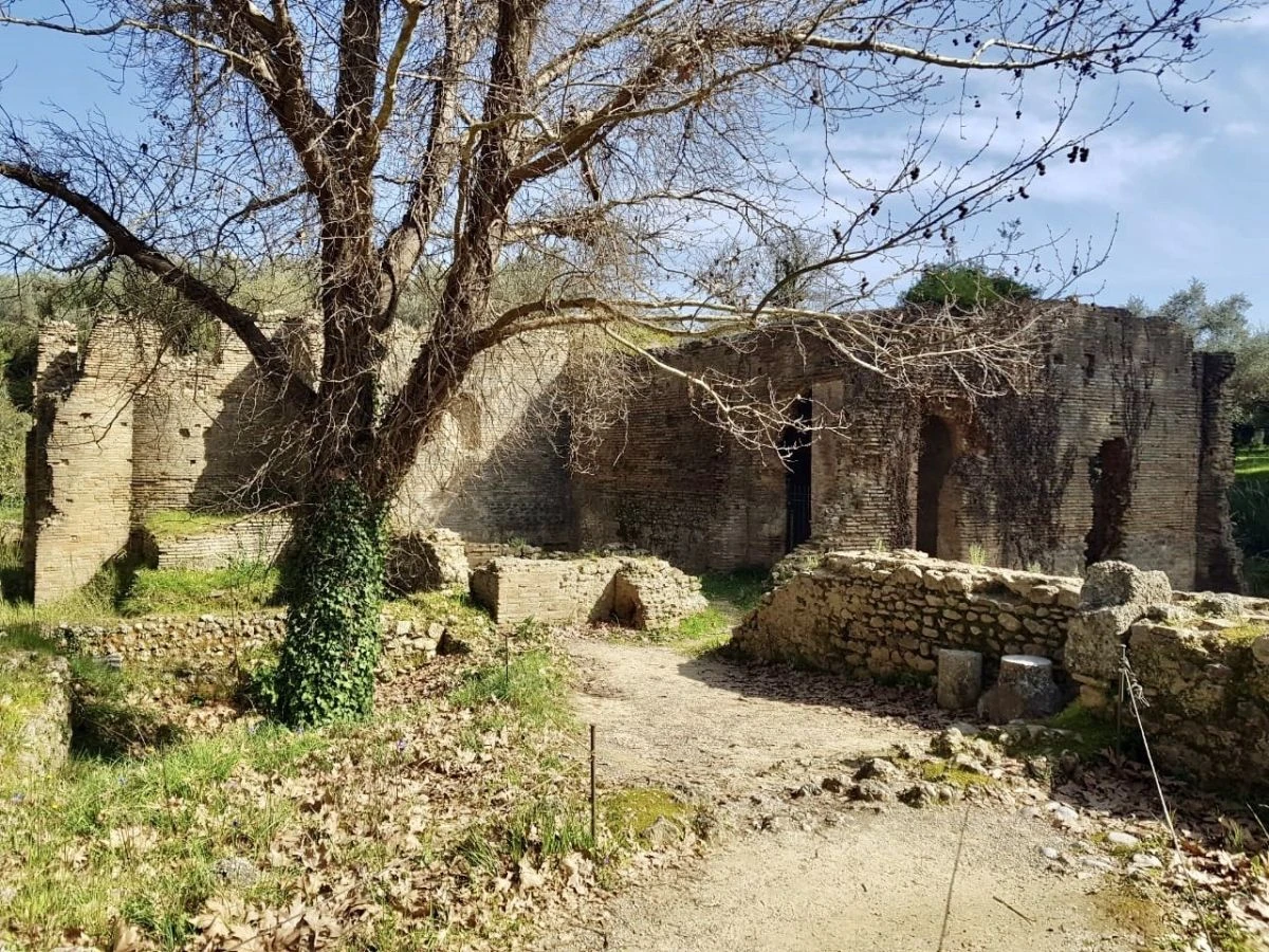 oktagono-nerona-olympia.jpg
