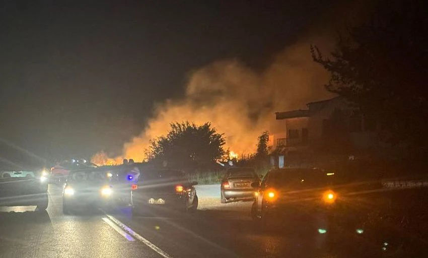 Πηγή: https://maxitis.gr/megali-anekselekti-purkagia-ekso-apo-to-polukastro/