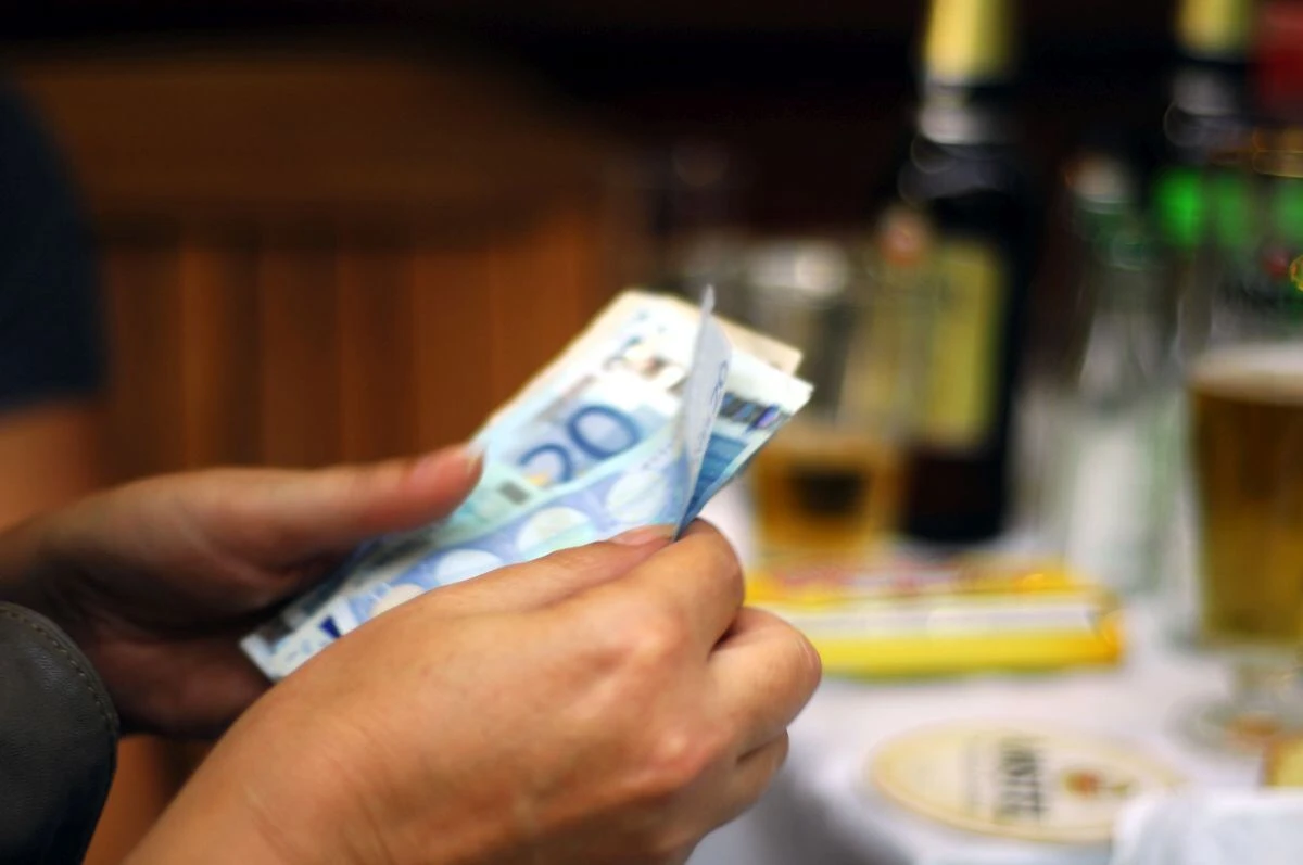 xrimata-euro-evro-xartonomismata-pliromes-lefta.jpg?v=0