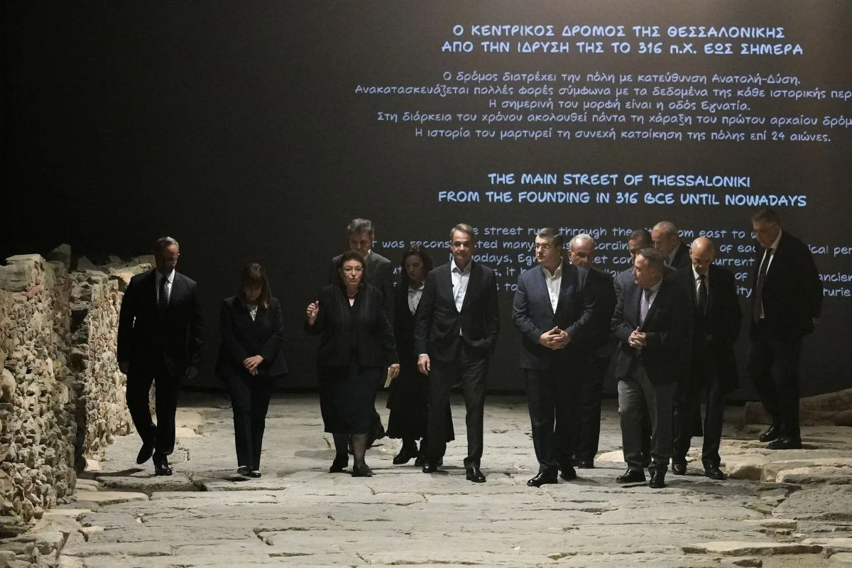 apokalyptiria-egkainia-stathmos-metro-venizelou-noemvrios-20240461.jpg
