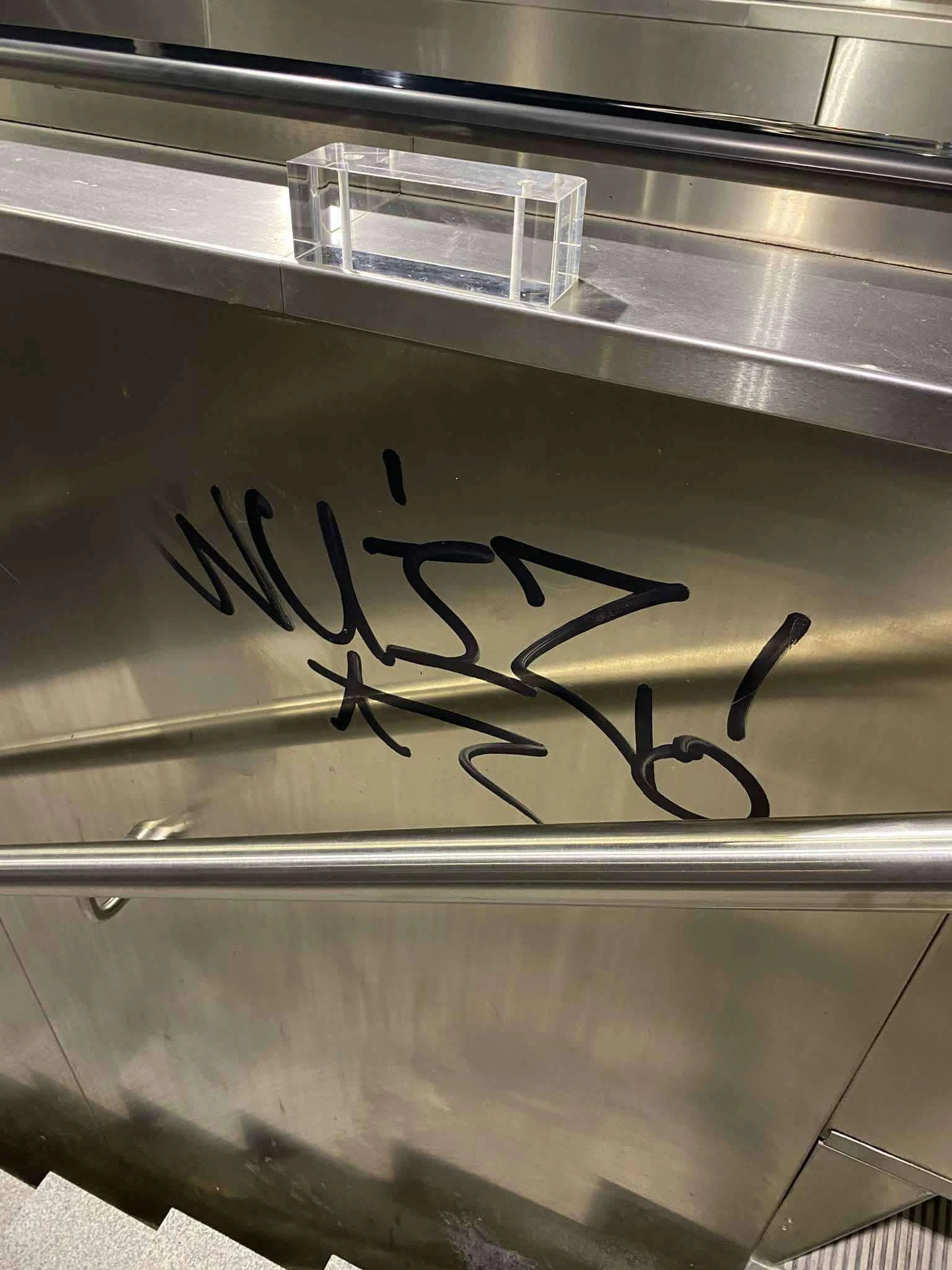 metro-vandalismos-2.jpg