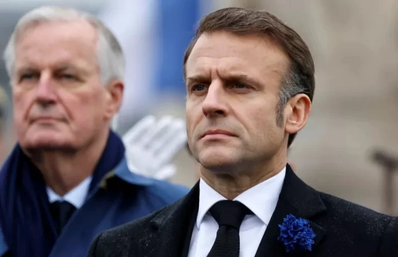 ap-barnie-macron.jpg?v=0