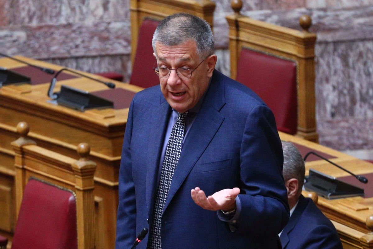 taxiaos-vouli-omilia.jpg?v=0