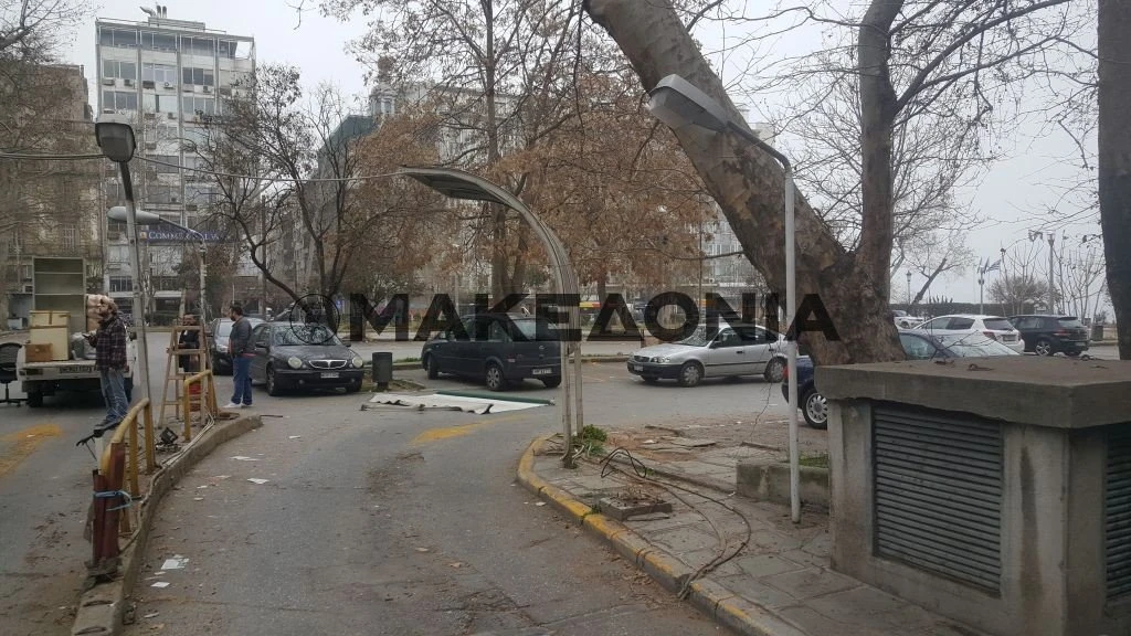 parking-plateia-eleutherias3.jpg